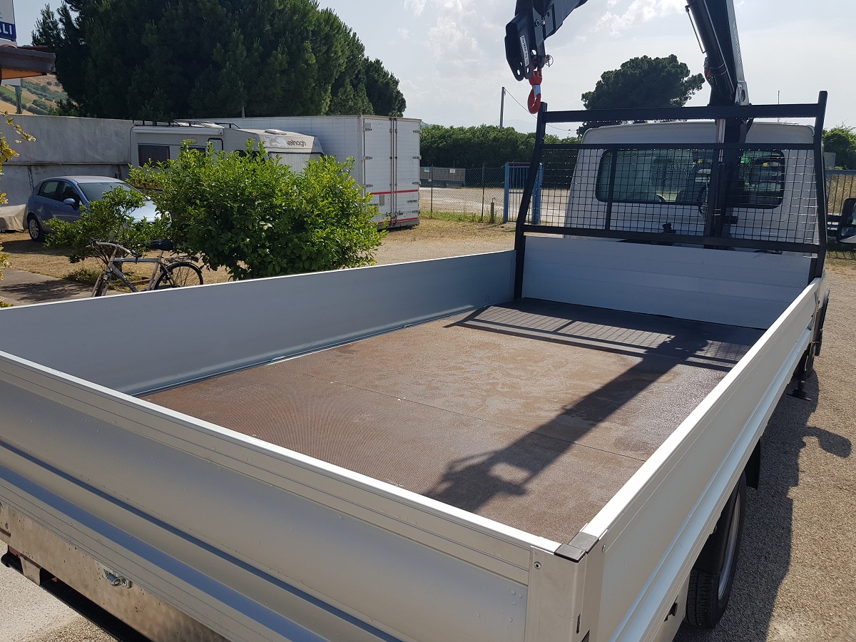 IVECO 35C16H - 2020 - 65.000 - Fisso e gru # (8)